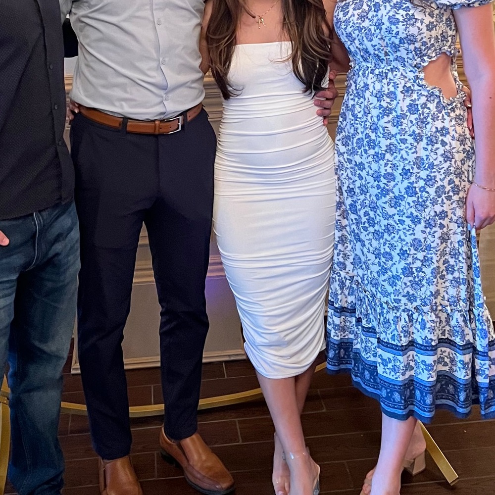 White bodycon dress